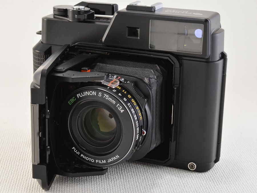 FUJIFILM GS645