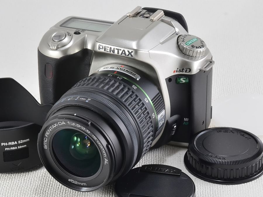 PENTAX *ist DS